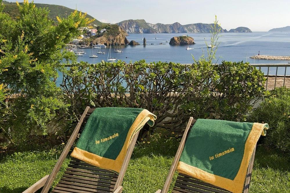 La Limonaia A Mare Hotel Ponza Bagian luar foto