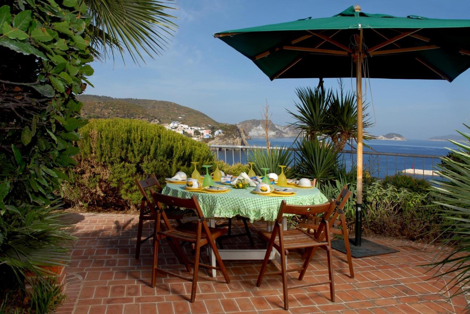 La Limonaia A Mare Hotel Ponza Bagian luar foto